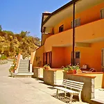 Reale 4* Porto Azzurro