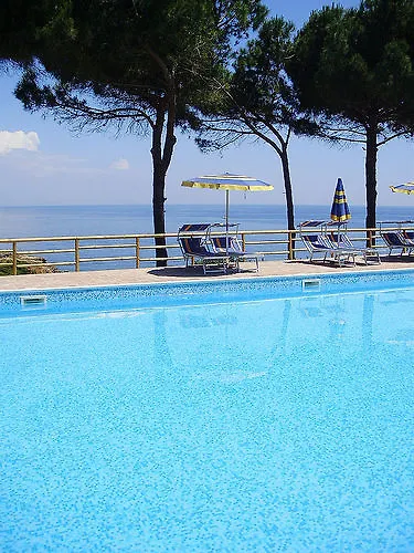 Reale 4* Porto Azzurro