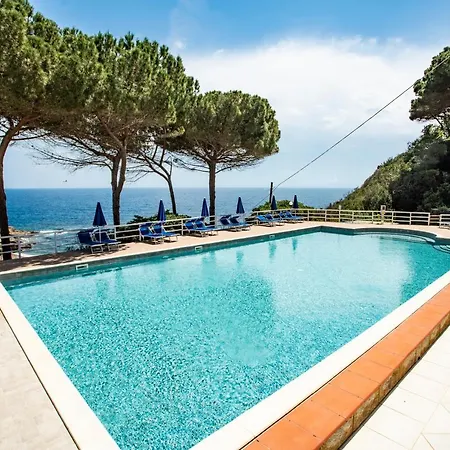 Apartahotel Reale 4*