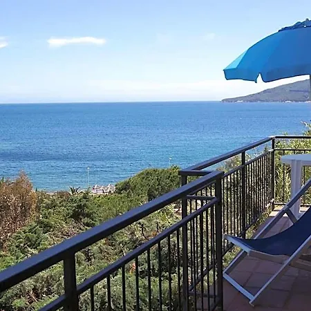 Reale Aparthotel 4*