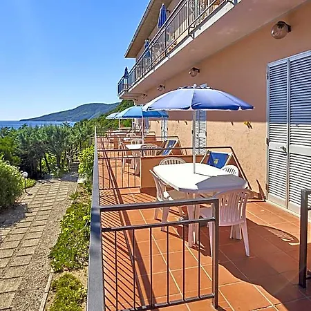 Reale 4* Porto Azzurro