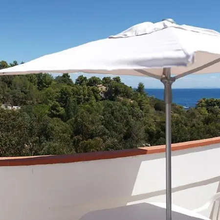 Reale Lägenhetshotell Porto Azzurro